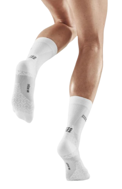 CEP ULTRALIGHT COMRESSION SOCKS MID CUT women