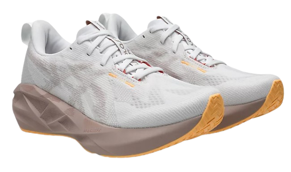 NOVABLAST 5 WHITE/FAWN WOMEN