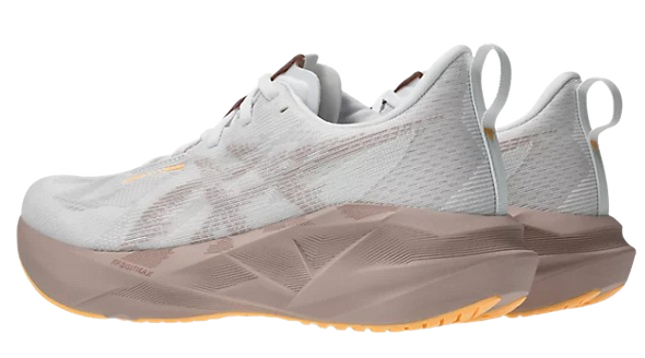 NOVABLAST 5 WHITE/FAWN WOMEN