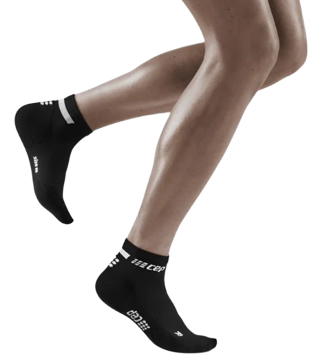 The Run Compression Socks Low Cut V4 black women